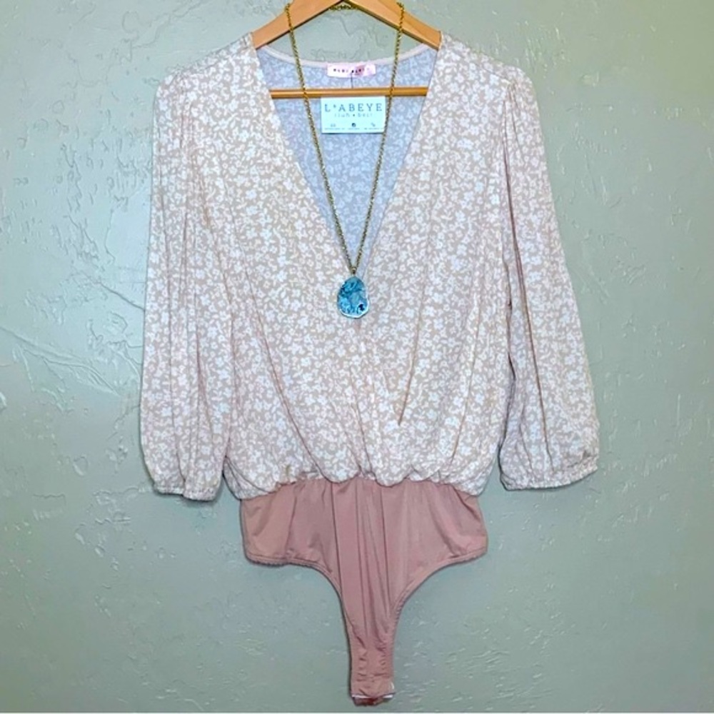 Blue Blush Floral Nude Wrap Front Bodysuit NWT Size L
